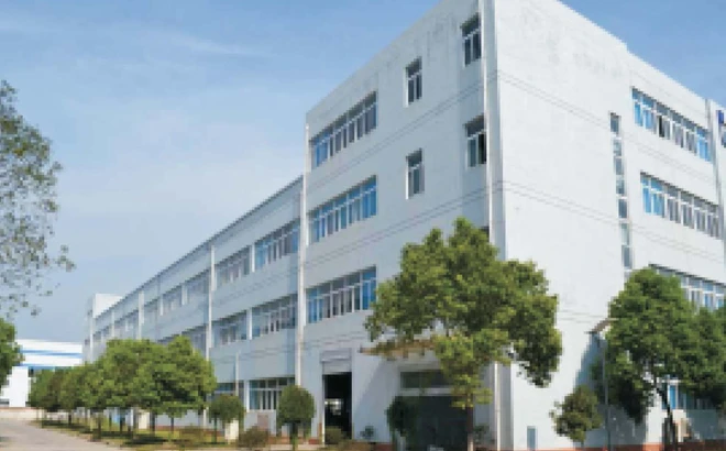 渝特科技工厂与团队